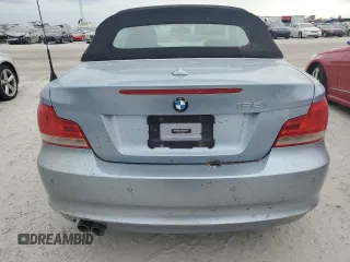 2013 BMW 1 Series 128i z VIN WBAUN1C55DVR01192, wystawiony jako Copart lot #73864424 z przebiegiem Nie podano mil oraz Nie do naprawy • Non repairable. Historia ofert i sprzedaży dostępna na DreamBid. Obrazek 6.