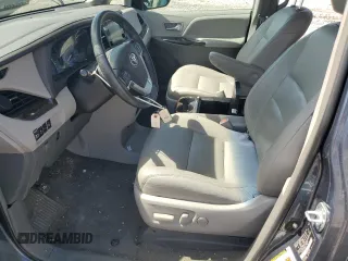 2015 Toyota Sienna XLE с VIN 5TDYK3DC7FS600281, выставлен на аукционе Copart как лот 53738065 с пробегом 91 207 миль миль и Списание • Salvage title. История ставок и продаж доступна на DreamBid. Изображение 7.