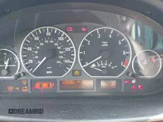 2005 BMW 3 Series 330i с VIN WBAEV53435KM40855, выставлен на аукционе IAAI как лот 42344505 с пробегом 120 060 миль миль и . История ставок и продаж доступна на DreamBid. Изображение 7.