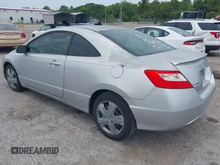 2009 Honda Civic Cpe LX with VIN 2HGFG12609H533389, listed as a IAAI auction lot 42210833 with 233,360 mi miles. Bid and sale history available at carsss.com. Image 3.