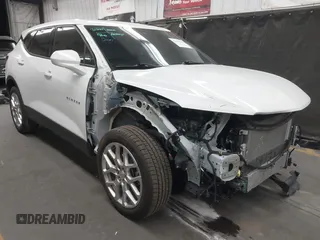 2023 Chevrolet Blazer LT z VIN 3GNKBCR47PS145492, wystawiony jako IAAI lot #42190230 z przebiegiem 41 918 mil mil oraz . Historia ofert i sprzedaży dostępna na DreamBid. Obrazek 1.