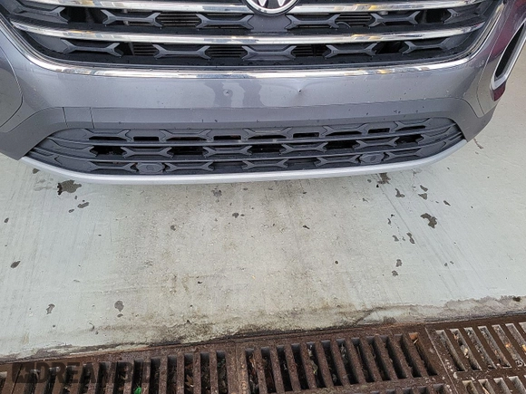 2024 Volkswagen Atlas SE with VIN 1V2HR2CA4RC557741, listed as a IAAI auction lot 42791846 with 20,380 mi miles and . Bid and sale history available at DreamBid. Image 25.