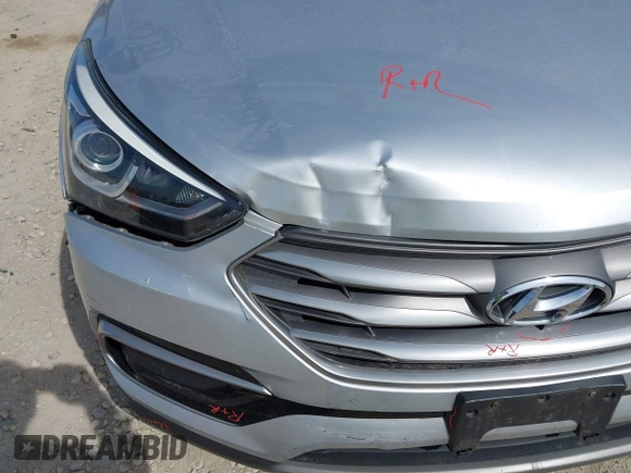 2017 Hyundai Santa Fe 2.4L z VIN 5XYZTDLB8HG465425, wystawiony jako IAAI lot #42041881 z przebiegiem 103 161 mil mil oraz . Historia ofert i sprzedaży dostępna na DreamBid. Obrazek 6.