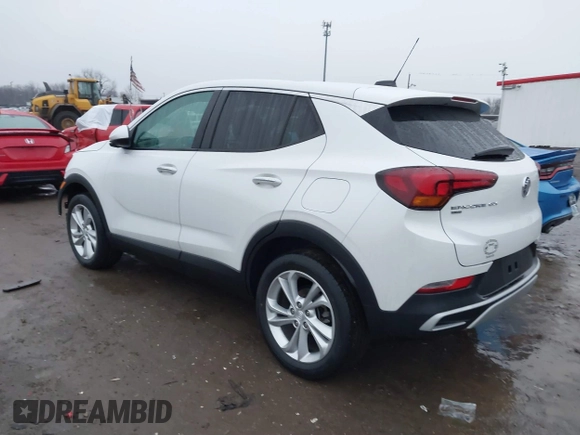 2020 Buick Encore GX Preferred with VIN KL4MMCSL7LB080351, listed as a IAAI auction lot 41446663 with 32,517 mi miles. Bid and sale history available at carsss.com. Image 3.