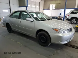 2004 Toyota Camry LE z VIN 4T1BE32K44U824314, wystawiony jako Copart lot #60207015 z przebiegiem 130 066 mil mil oraz Szkoda całkowita • Salvage title. Historia ofert i sprzedaży dostępna na DreamBid. Obrazek 4.