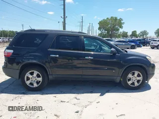 2010 GMC Acadia SL with VIN 1GKLRKED2AJ152923, listed as a IAAI auction lot 42036977 with 108,285 mi miles. Bid and sale history available at carsss.com. Image 13.