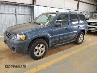2005 Ford Escape XLT with VIN 1FMCU93155DA27040, listed as a Copart auction lot 62453695 with 167,856 mi miles and Clean title. Bid and sale history available at DreamBid. Image 1.