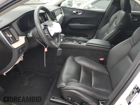 2021 Volvo XC60 Inscription z VIN YV4102RL9M1829577, wystawiony jako Copart lot #57493245 z przebiegiem 24 642 mil mil oraz Szkoda całkowita • Salvage title. Historia ofert i sprzedaży dostępna na DreamBid. Obrazek 7.