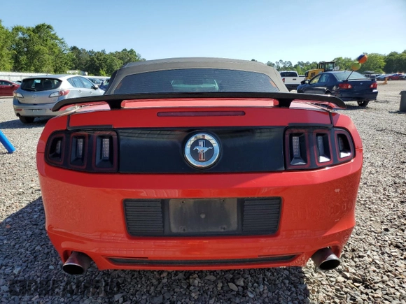 2013 Ford Mustang V6 with VIN 1ZVBP8EM4D5280445, listed as a Copart auction lot 55115015 with 191,611 mi miles and Salvage title. Bid and sale history available at DreamBid. Image 6.