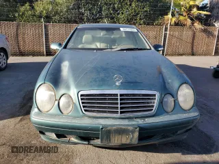 2000 Mercedes-Benz CLK 320/430 with VIN WDBLJ65G5YF150048, listed as a Copart auction lot 86574904 with 183,709 mi miles and Clean Title. Bid and sale history available at DreamBid. Image 5.