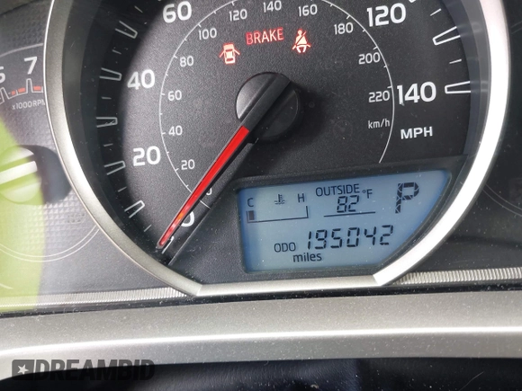 2013 Toyota RAV4 XLE with VIN JTMRFREV1DD002160, listed as a IAAI auction lot 42096185 with 195,042 mi miles. Bid and sale history available at carsss.com. Image 15.