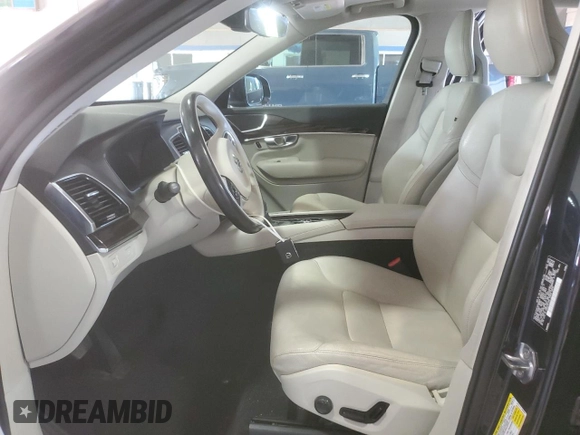 2017 Volvo XC90 Momentum with VIN YV4A22PKXH1169009, listed as a Copart auction lot 58121825 with 155,607 mi miles and Salvage title. Bid and sale history available at DreamBid. Image 7.