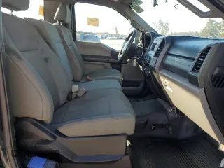 2019 Ford Super Duty F-450 DRW XL with VIN 1FDUF4GY7KED57079, listed as a Copart auction lot 80955984 with 237,937 mi miles and Clean Title. Bid and sale history available at carsss.com. Image 10.