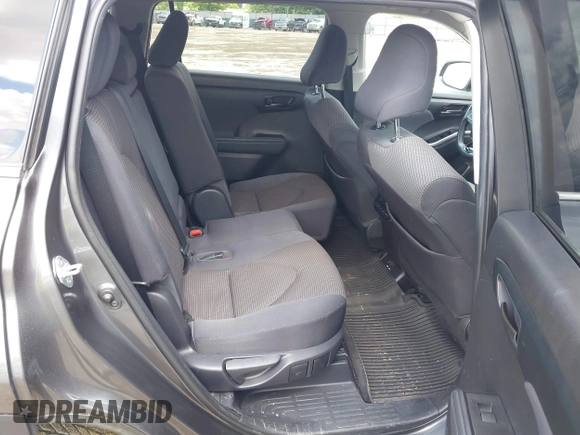 2021 Toyota Highlander L z VIN 5TDCZRAH6MS538197, wystawiony jako IAAI lot #42322488 z przebiegiem 129 014 mil mil oraz . Historia ofert i sprzedaży dostępna na DreamBid. Obrazek 8.