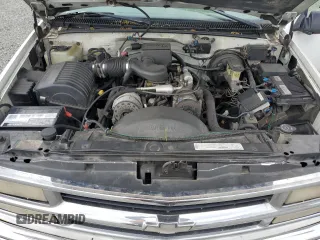 1999 Chevrolet Tahoe Z71 with VIN 1GNEK13R1XJ365475, listed as a Copart auction lot 56258175 with 184,647 mi miles and Clean Title. Bid and sale history available at DreamBid. Image 12.