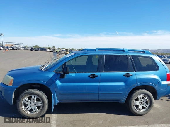 2005 Mitsubishi Endeavor LS with VIN 4A4MM21S45E005223, listed as a IAAI auction lot 40828218 with 148,661 mi miles. Bid and sale history available at carsss.com. Image 14.