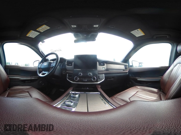 2024 Ford Expedition Limited с VIN 1FMJU2A88REA35566, выставлен на аукционе IAAI как лот 42478954 с пробегом 31 932 миль миль и . История ставок и продаж доступна на DreamBid. Изображение 18.