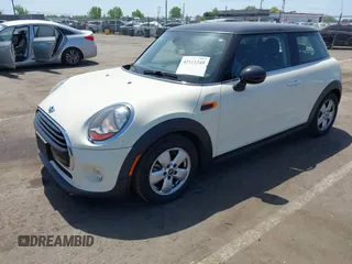 2017 MINI Hardtop Cooper с VIN WMWXP5C39H2D71459, выставлен на аукционе IAAI как лот 42111245 с пробегом 97 759 миль миль и . История ставок и продаж доступна на DreamBid. Изображение 2.