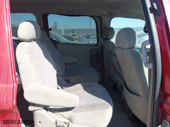 2002 Nissan Quest GXE with VIN 4N2ZN15T92D805926, listed as a IAAI auction lot 41576725 with 226,920 mi miles. Bid and sale history available at carsss.com. Image 8.