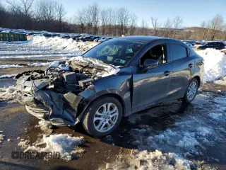 2018 Toyota Yaris with VIN 3MYDLBYV5JY321528, listed as a Copart auction lot 44641815 with Not Provided miles and Salvage Title. Bid and sale history available at DreamBid. Image 1.
