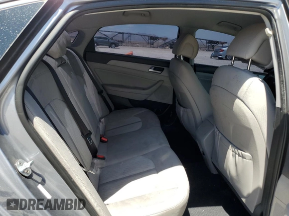 2016 Hyundai Sonata Hybrid SE with VIN KMHE24L18GA042198, listed as a Copart auction lot 61177343 with 95,810 mi miles. Bid and sale history available at carsss.com. Image 10.