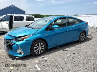 2020 Toyota Prius LE с VIN JTDKARFP0L3124321, выставлен на аукционе Copart как лот 61049585 с пробегом 42 423 миль миль и Списание • Salvage title. История ставок и продаж доступна на DreamBid. Изображение 1.