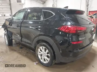 2019 Hyundai Tucson SE with VIN KM8J2CA41KU927792, listed as a IAAI auction lot 41859181 with 1 mi miles. Bid and sale history available at carsss.com. Image 3.