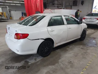 2009 Toyota Corolla z VIN 2T1BU40E89C129686, wystawiony jako IAAI lot #42251775 z przebiegiem 185 332 mil mil oraz . Historia ofert i sprzedaży dostępna na DreamBid. Obrazek 4.