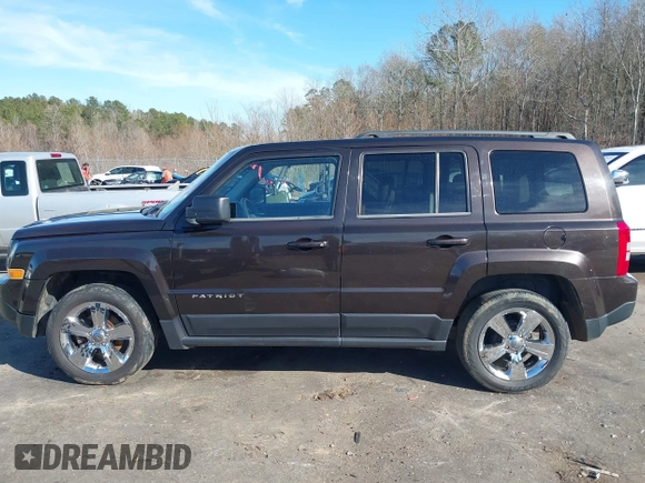 2014 Jeep Patriot High Altitude with VIN 1C4NJPFA7ED851059, listed as a IAAI auction lot 41306629 with 156,270 mi miles and . Bid and sale history available at carsss.com. Image 14.