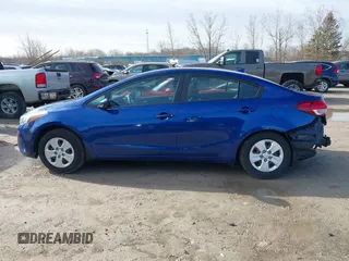 2018 Kia Forte LX with VIN 3KPFK4A76JE184604, listed as a IAAI auction lot 41965195 with 87,732 mi miles. Bid and sale history available at carsss.com. Image 15.
