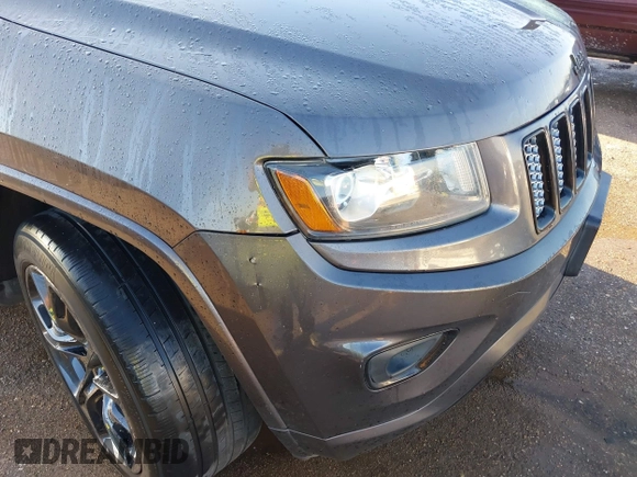 2015 Jeep Grand Cherokee Laredo with VIN 1C4RJFAGXFC631123, listed as a IAAI auction lot 41859251 with 201,558 mi miles. Bid and sale history available at carsss.com. Image 6.