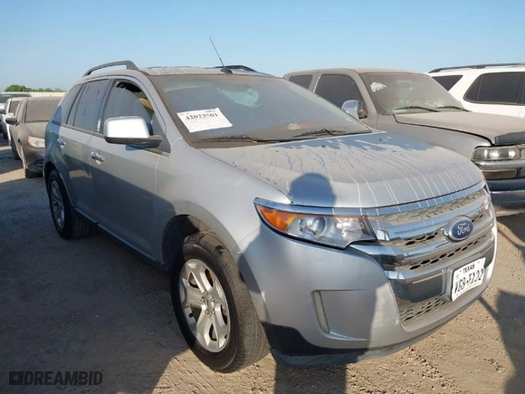 2011 Ford Edge SEL with VIN 2FMDK3JC5BBA25785, listed as a IAAI auction lot 42023501 with 192,844 mi miles. Bid and sale history available at carsss.com. Image 1.