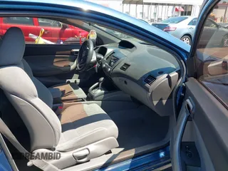 2008 Honda Civic Cpe EX with VIN 2HGFG12868H580491, listed as a IAAI auction lot 42066847 with 178,887 mi miles. Bid and sale history available at carsss.com. Image 5.