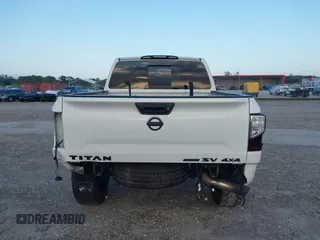 2019 Nissan Titan Pro-4X z VIN 1N6AA1E52KN534356, wystawiony jako IAAI lot #41998653 z przebiegiem 95 052 mil mil oraz . Historia ofert i sprzedaży dostępna na DreamBid. Obrazek 17.
