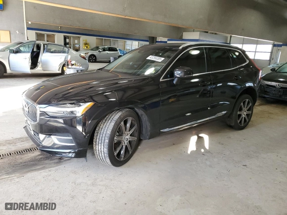 2021 Volvo XC60 Inscription with VIN YV4102RL7M1860861, listed as a Copart auction lot 43259385 with 40,047 mi miles and Salvage Title. Bid and sale history available at carsss.com. Image 1.