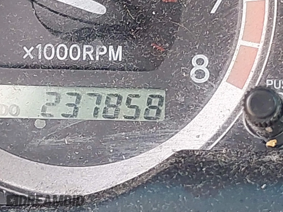 2005 Toyota Sienna XLE with VIN 5TDBA22CX5S049025, listed as a IAAI auction lot 42071795 with 237,858 mi miles. Bid and sale history available at carsss.com. Image 13.