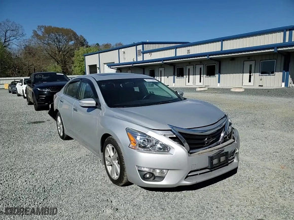 2013 Nissan Altima 2.5 SL with VIN 1N4AL3AP4DC281335, listed as a Copart auction lot 50318295 with 131,275 mi miles and Salvage Title. Bid and sale history available at carsss.com. Image 11.