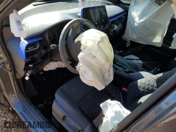 2022 Toyota C-HR XLE with VIN NMTKHMBX5NR140566, listed as a Copart auction lot 43204845 with Not Provided miles and Salvage Title. Bid and sale history available at DreamBid. Image 8.