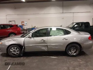 2008 Buick LaCrosse CX with VIN 2G4WC582781192212, listed as a IAAI auction lot 42518086 with 148,098 mi miles and . Bid and sale history available at DreamBid. Image 14.