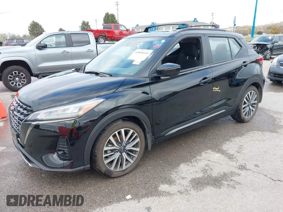 2023 Nissan Kicks SR with VIN 3N1CP5DV5PL525955, listed as a IAAI auction lot 40800444 with 27,121 mi miles. Bid and sale history available at carsss.com. Image 2.