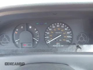 1991 Toyota Corolla z VIN JT2AE94V7M3017214, wystawiony jako IAAI lot #41959814 z przebiegiem 189 458 mil mil oraz . Historia ofert i sprzedaży dostępna na DreamBid. Obrazek 7.