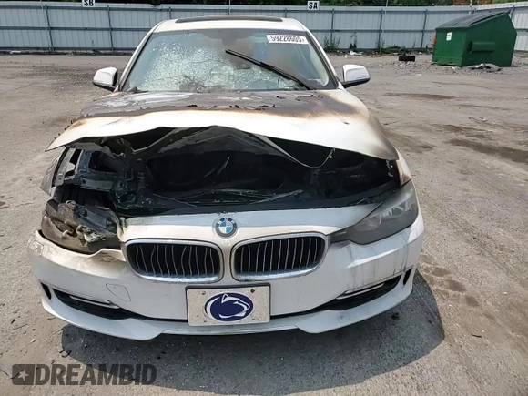 2013 BMW 3 Series 328i xDrive with VIN WBA3B5C55DF592149, listed as a Copart auction lot 59228605 with Not provided miles and Salvage title. Bid and sale history available at DreamBid. Image 13.