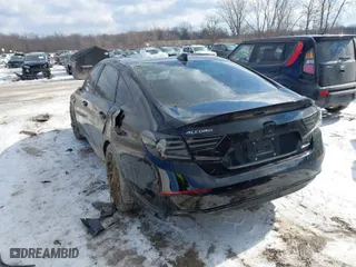 2018 Honda Accord Sedan Sport 1.5T with VIN 1HGCV1F38JA148528, listed as a IAAI auction lot 41533467 with 92,504 mi miles. Bid and sale history available at carsss.com. Image 3.