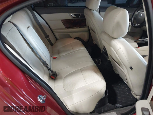 2010 Jaguar XF Premium Luxury with VIN SAJWA0GB3ALR65290, listed as a IAAI auction lot 42120580 with 88,435 mi miles and . Bid and sale history available at DreamBid. Image 8.