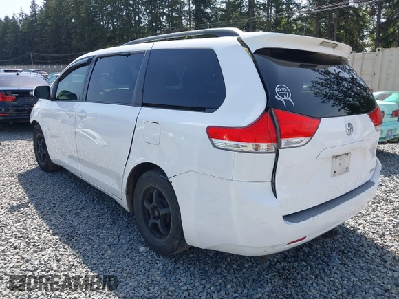 2013 Toyota Sienna XLE AAS with VIN 5TDYK3DC9DS292737, listed as a IAAI auction lot 42160582 with 200,321 mi miles and . Bid and sale history available at DreamBid. Image 3.
