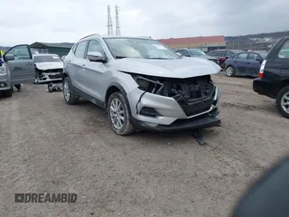 2020 Nissan Rogue Sport SL with VIN JN1BJ1CW5LW390349, listed as a IAAI auction lot 41432049 with 35,028 mi miles. Bid and sale history available at carsss.com. Image 1.