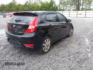 2012 Hyundai Accent SE z VIN KMHCU5AE8CU050369, wystawiony jako IAAI lot #42192750 z przebiegiem 232 159 mil mil oraz . Historia ofert i sprzedaży dostępna na DreamBid. Obrazek 4.