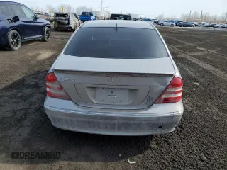 2006 Mercedes-Benz C with VIN WDBRF54J56F732974, listed as a Copart auction lot 49057985 with 208,484 mi miles and Clean Title. Bid and sale history available at DreamBid. Image 6.