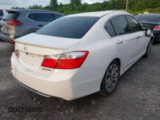2013 Honda Accord Sport with VIN 1HGCR2F53DA080283, listed as a IAAI auction lot 42190121 with 205,634 mi miles and . Bid and sale history available at DreamBid. Image 4.
