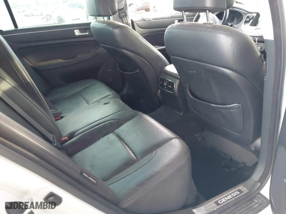 2013 Hyundai Genesis 5.0L R-Spec with VIN KMHGC4DH3DU227870, listed as a IAAI auction lot 41361110 with 104,753 mi miles. Bid and sale history available at carsss.com. Image 8.